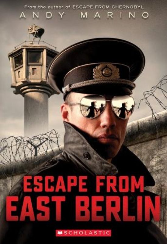 Escape from East Berlin
(Paperback)
